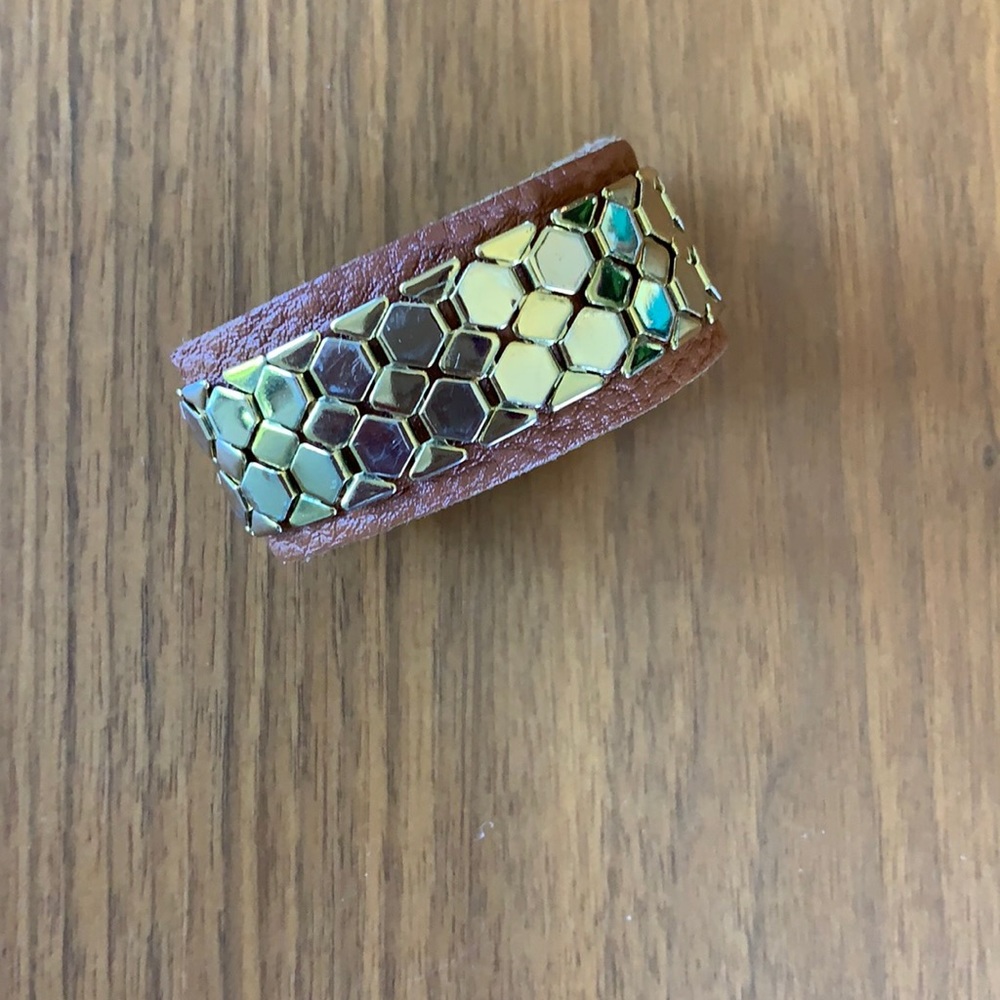 ⭐️5/$25⭐️ Wardani NY metal and leather cuff bracelet